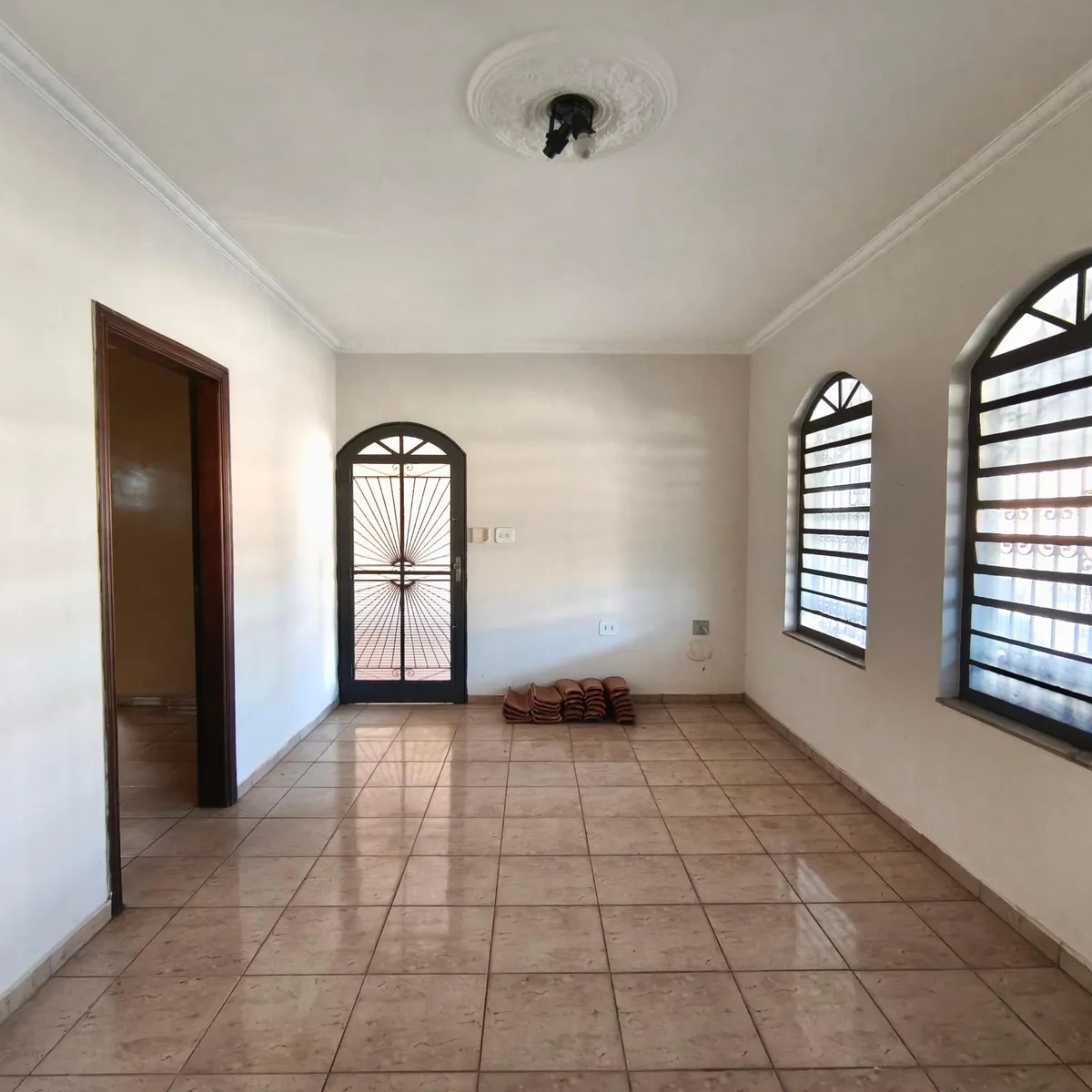 CASA À VENDA NO JARDIM SANTA EUDÓXIA 2