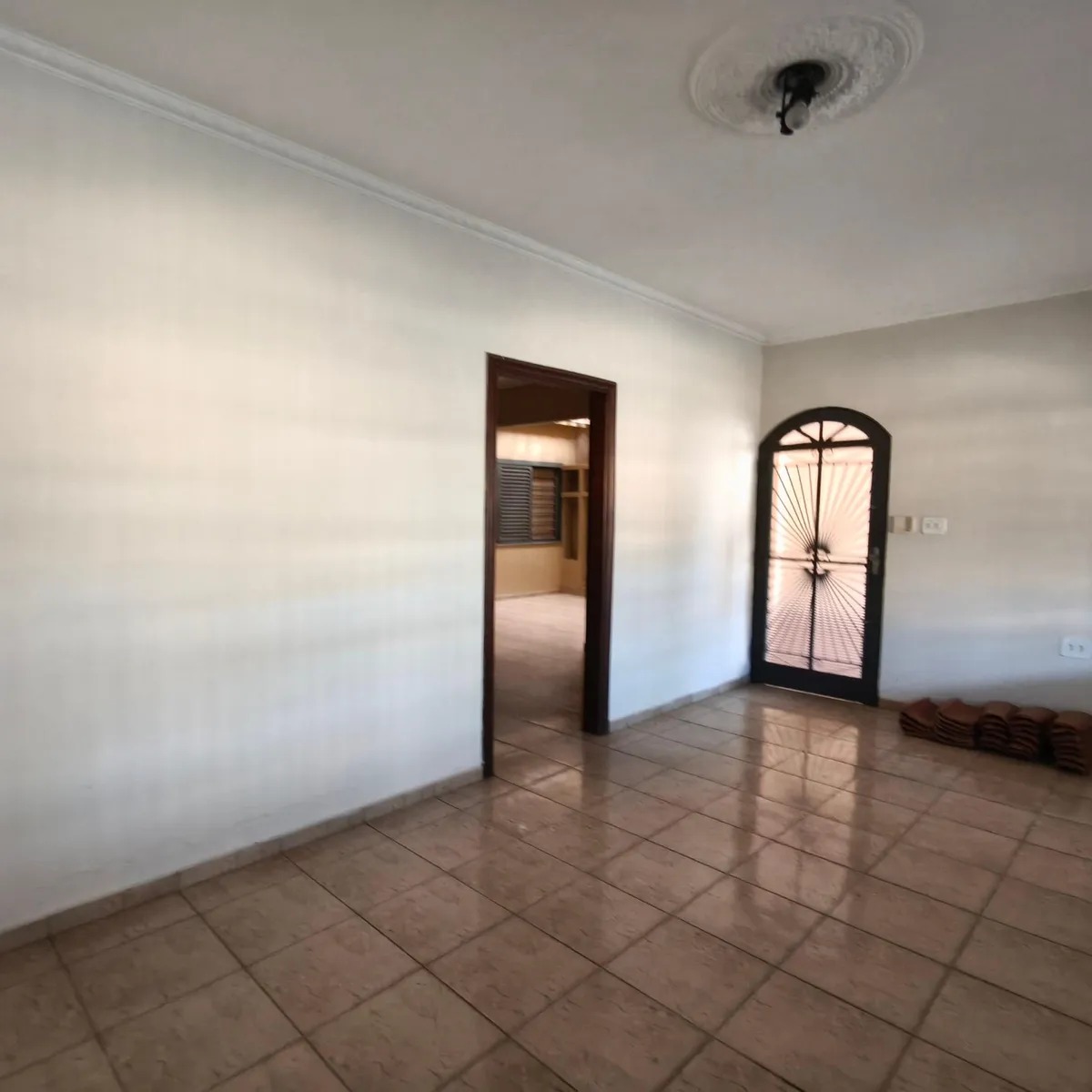 CASA À VENDA NO JARDIM SANTA EUDÓXIA 3