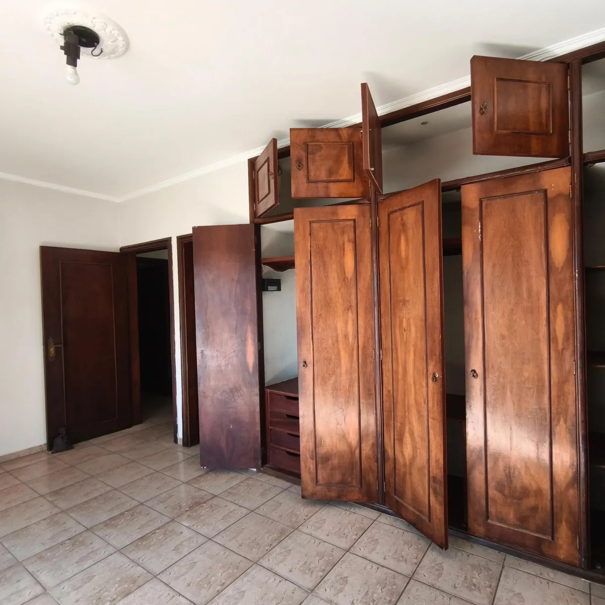 CASA À VENDA NO JARDIM SANTA EUDÓXIA 8