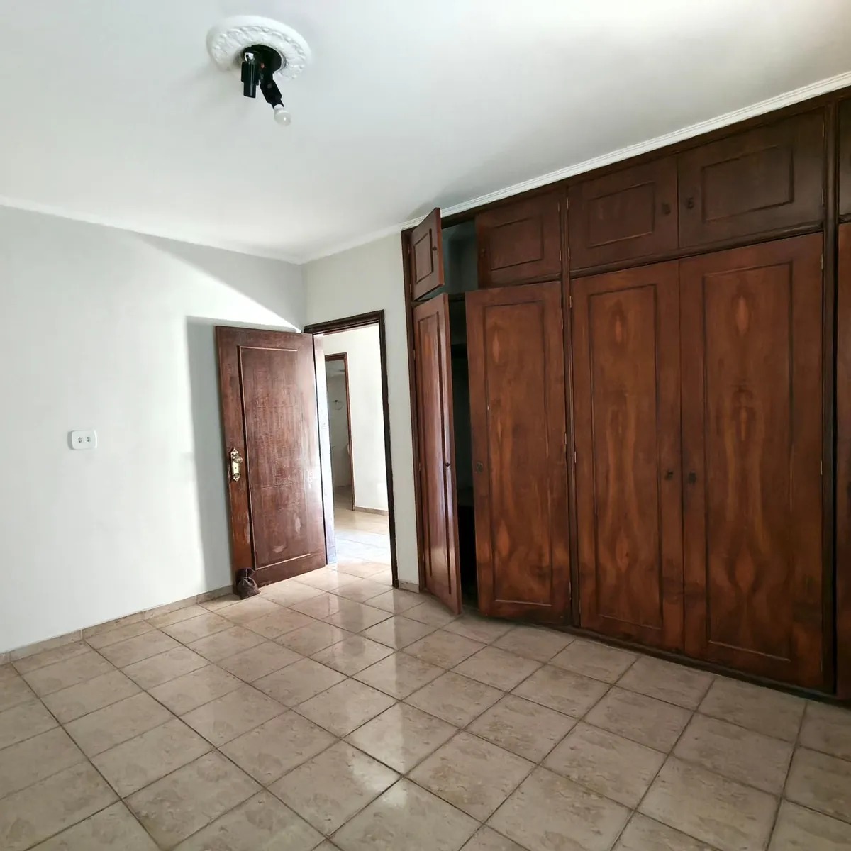 CASA À VENDA NO JARDIM SANTA EUDÓXIA 14