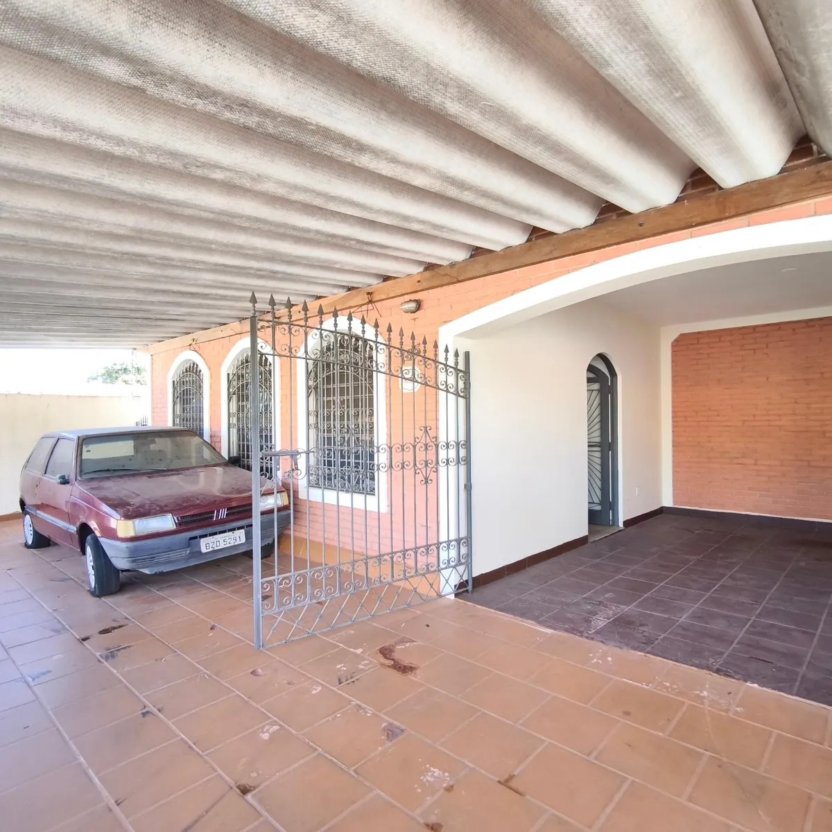 CASA À VENDA NO JARDIM SANTA EUDÓXIA