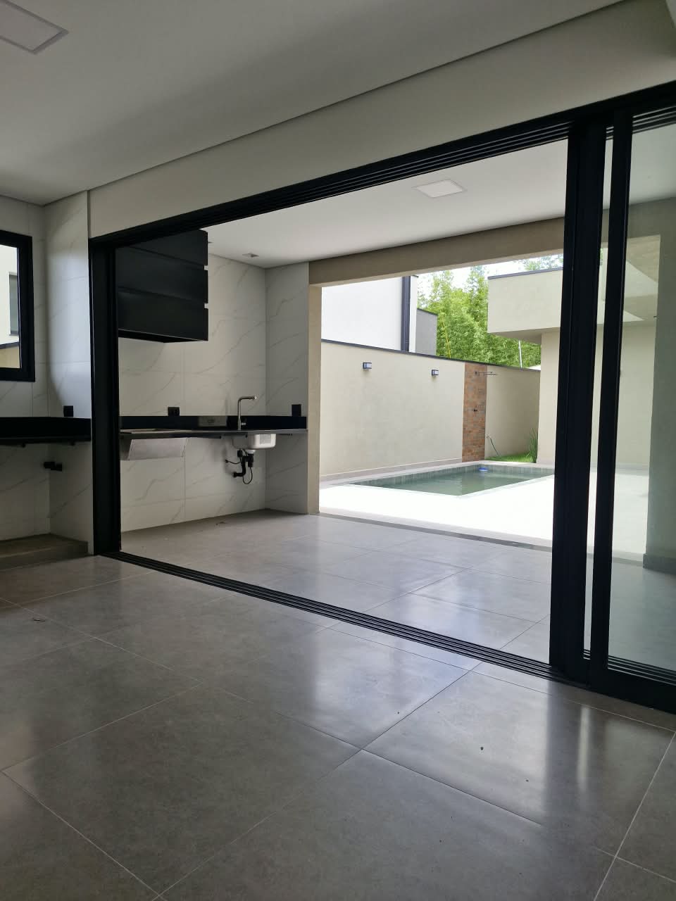 CASA NOVA EM BAIRRO NOBRE DE ATIBAIA 2