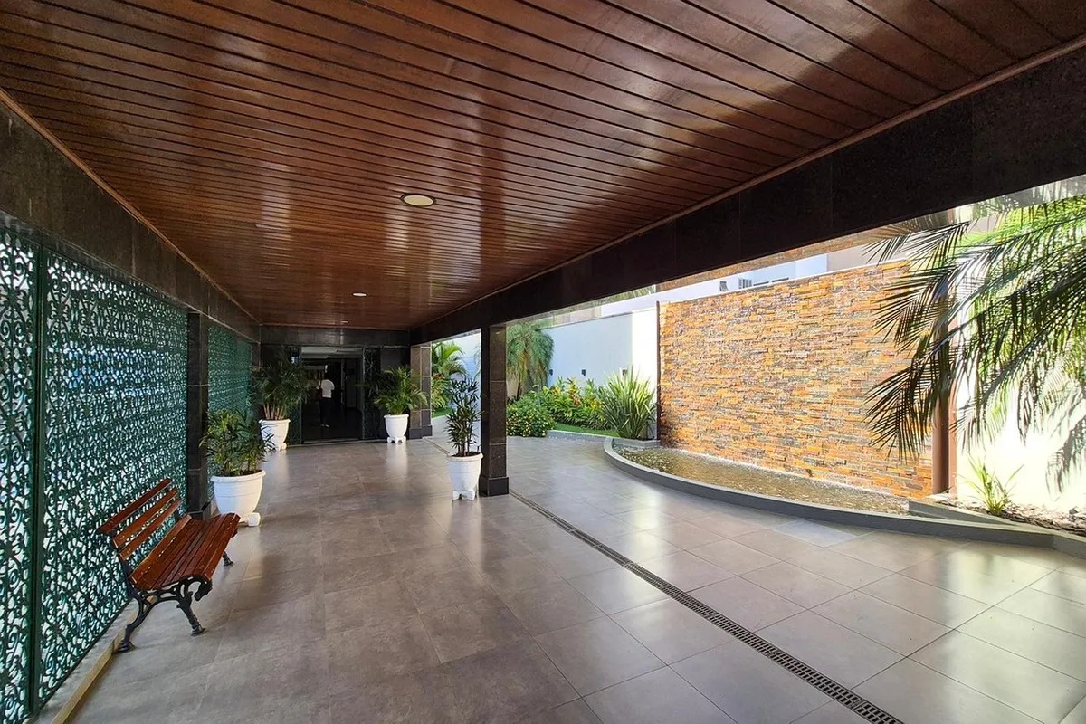 EDIFÍCIO ALBATROZ 21