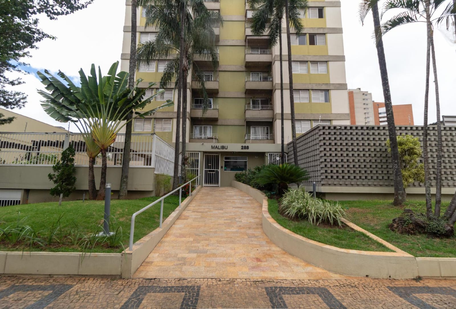 EDIFÍCIO MALIBU - APTO DE 85M2 21