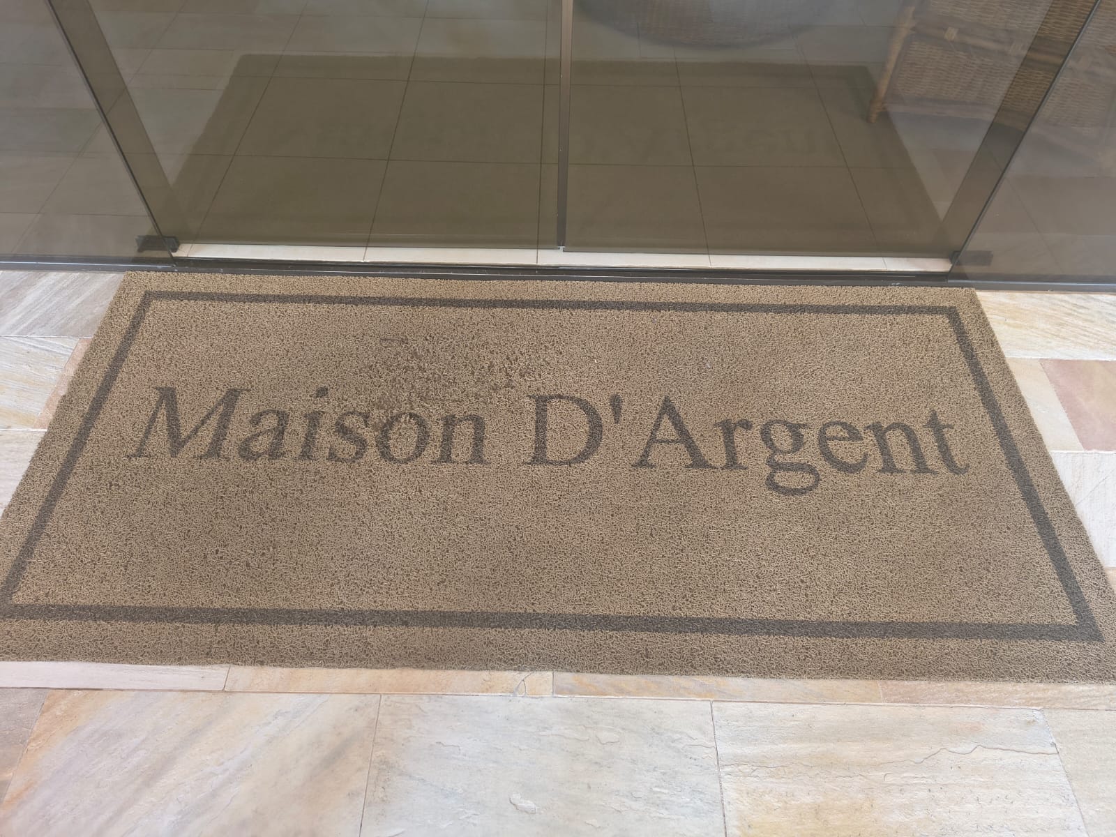 MAISON D' ARGENT 40