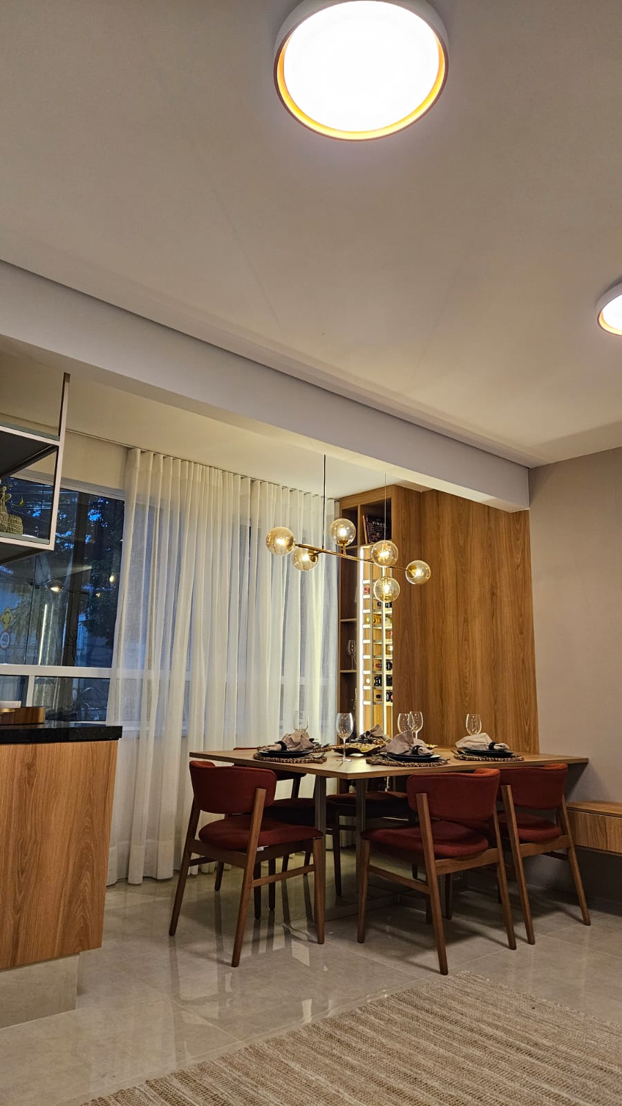 TERRACE 10